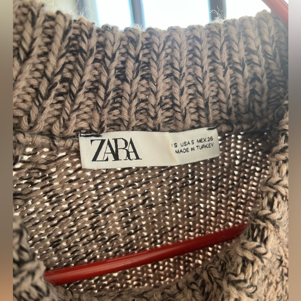 NWOT Zara Asymmetric Button Knit Sweater - Picture 9 of 16
